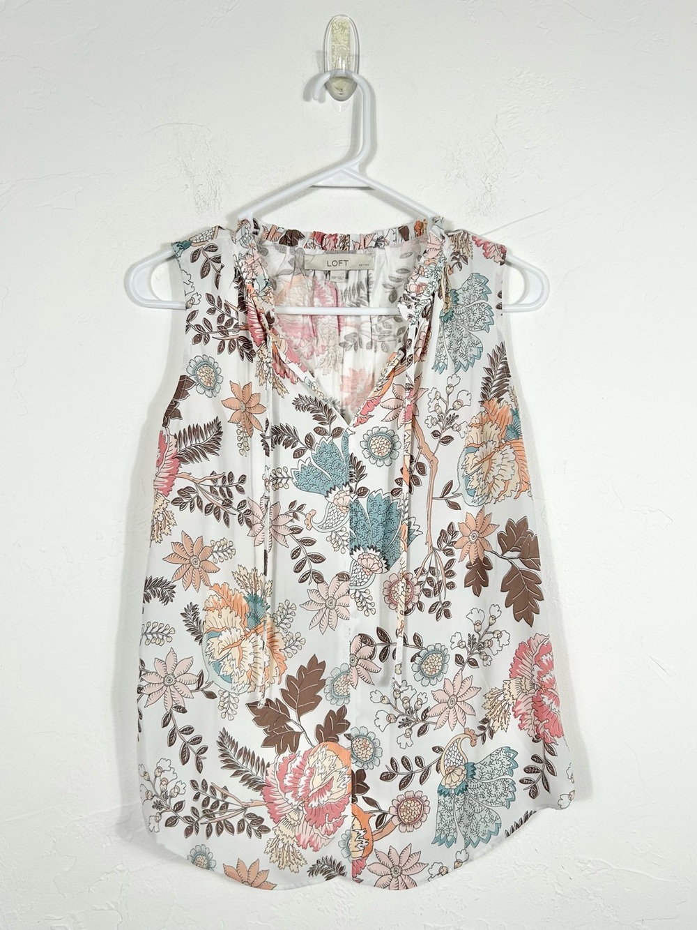 LOFT Petites Multicolor Floral Tie Neck Ruffle Sleeveless Blouse XSP